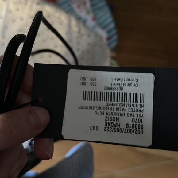 YSL BAG PALM NEW WITH DEFECT TAG ATTACHED DRAWSTRING BEACH - Picture 5 of 5